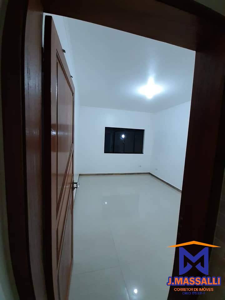 Casa à venda com 2 quartos, 131m² - Foto 9